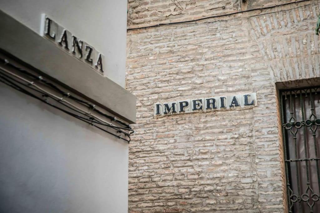 Apartament Imperial Center Seville New Management Since April Exteriör bild