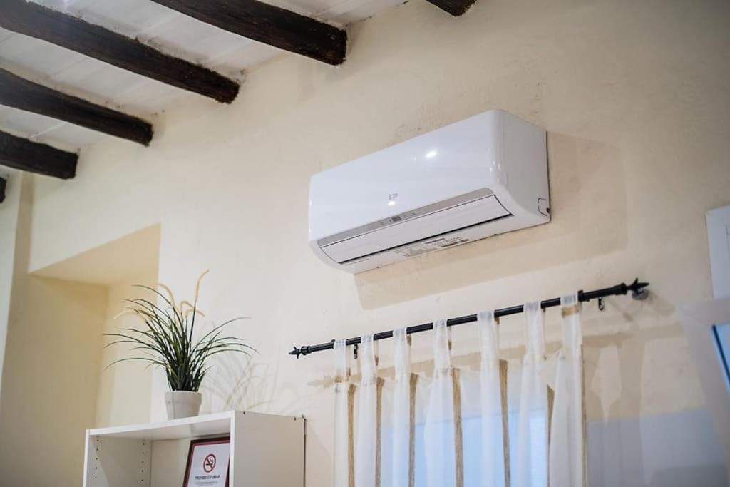 Apartament Imperial Center Seville New Management Since April Exteriör bild