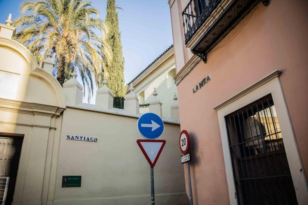 Apartament Imperial Center Seville New Management Since April Exteriör bild