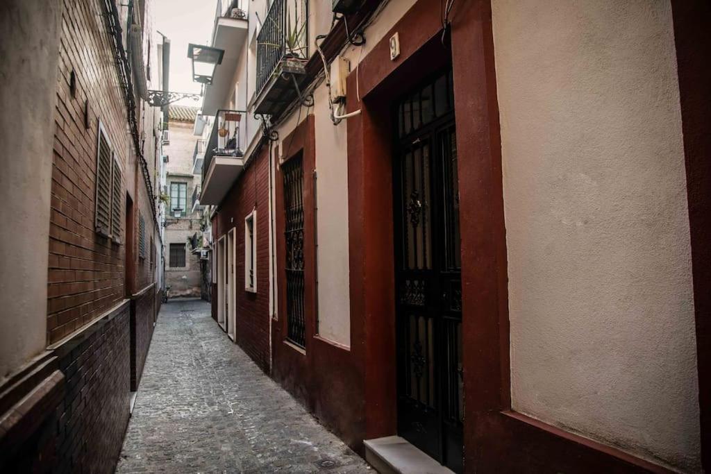Apartament Imperial Center Seville New Management Since April Exteriör bild